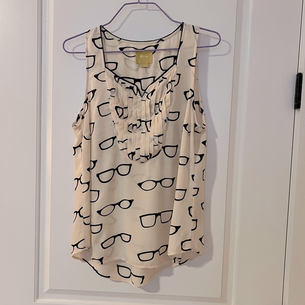 Cute eyeglasses Anthropology Maeve top. Size 10.